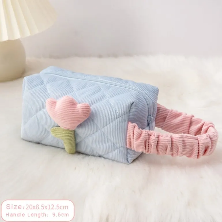 Plush Tulip Make-Up Case
