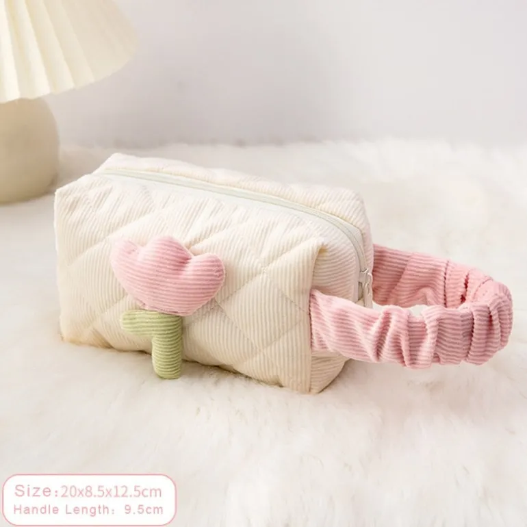 Plush Tulip Make-Up Case
