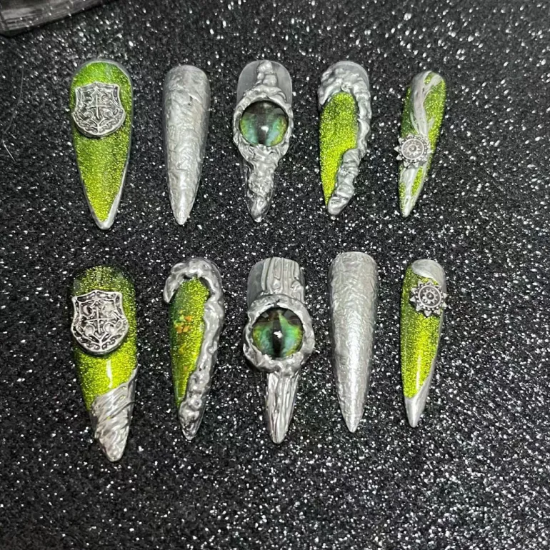 Princess Deco Press On Nails