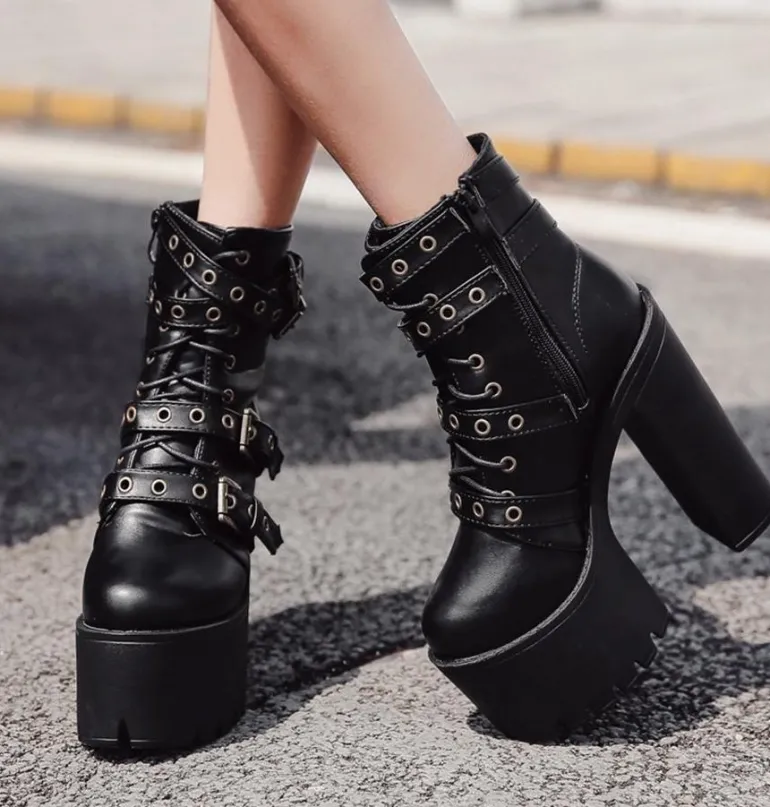 Punk Rock Buckle Boots