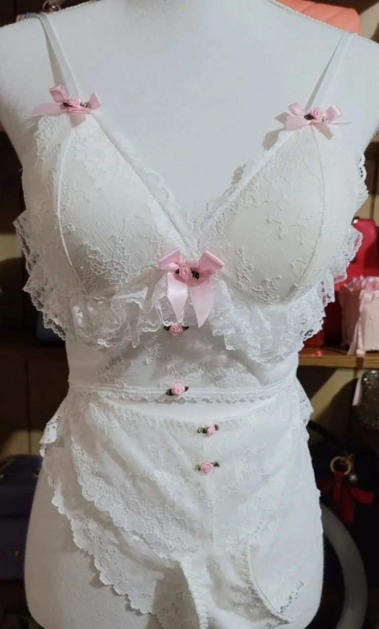 Rosebud Nymphette Crop Top