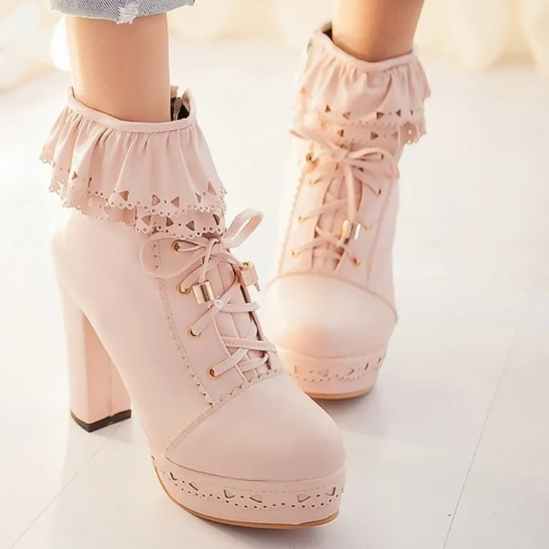 Ruffled Lace Booties