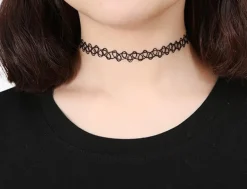 90s Choker