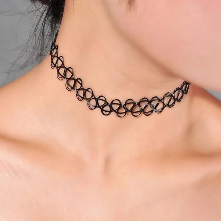 90s Choker
