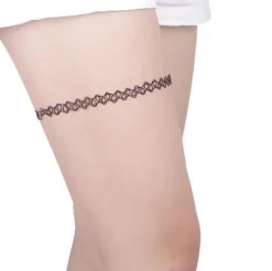 90s Choker