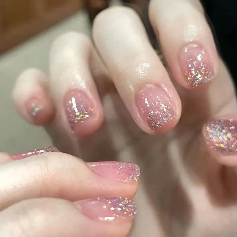 Short Angelic Press On Nails