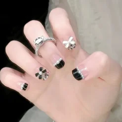 Short Angelic Press On Nails
