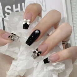 Short Angelic Press On Nails