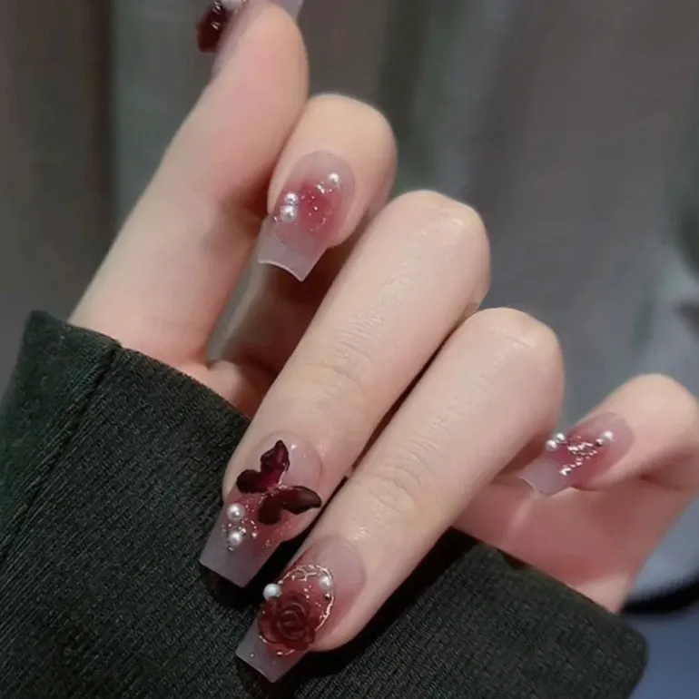 Short Angelic Press On Nails