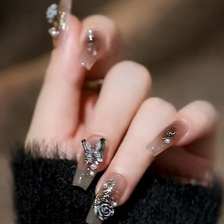 Short Angelic Press On Nails