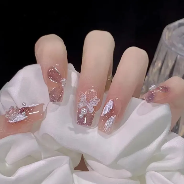 Short Angelic Press On Nails