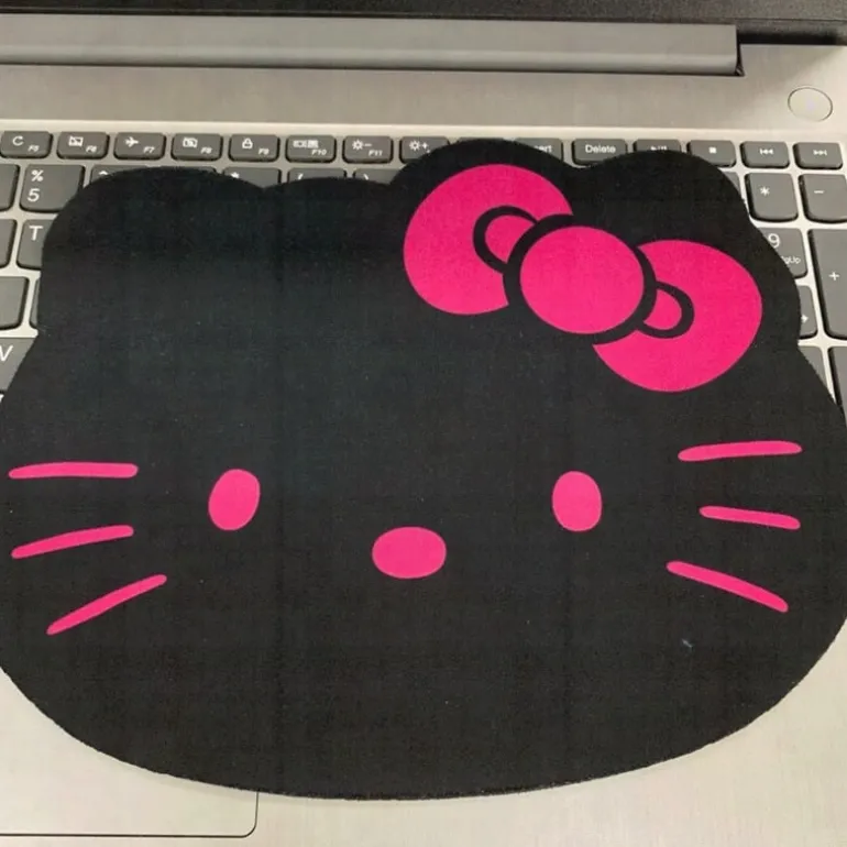Smol Kitty Mouse Pad