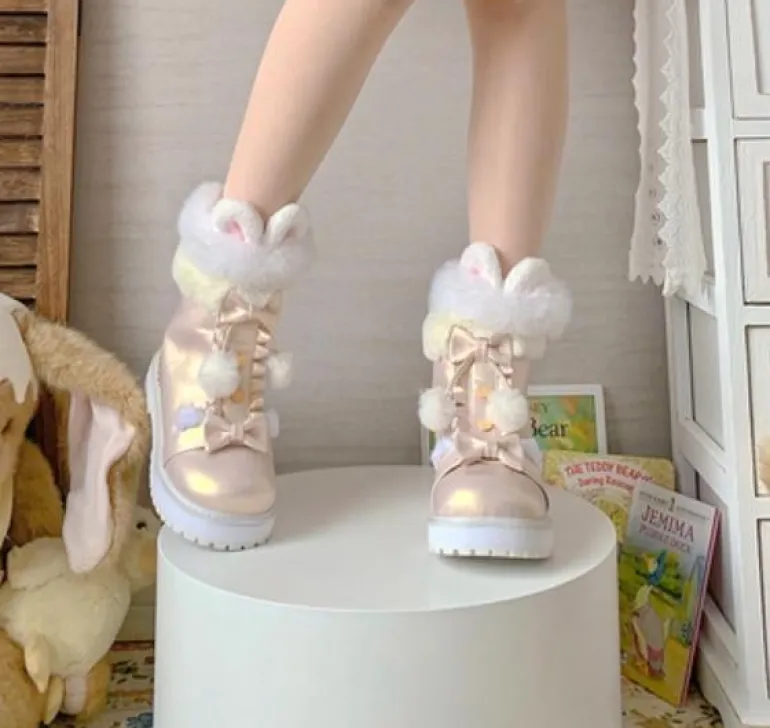 Snowy Bear Booties