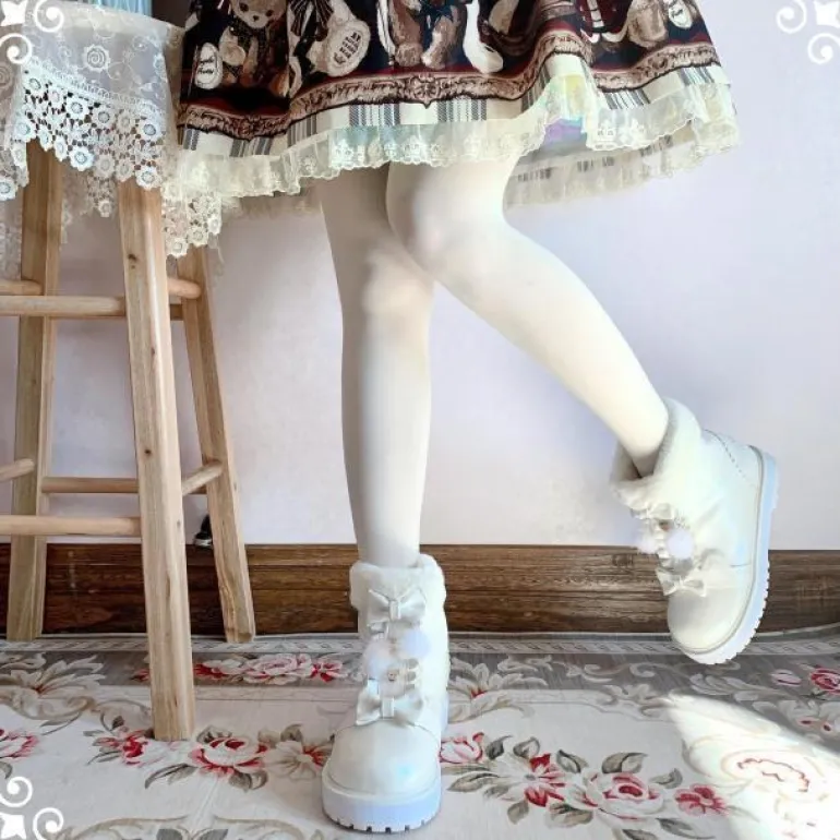 Snowy Bear Booties