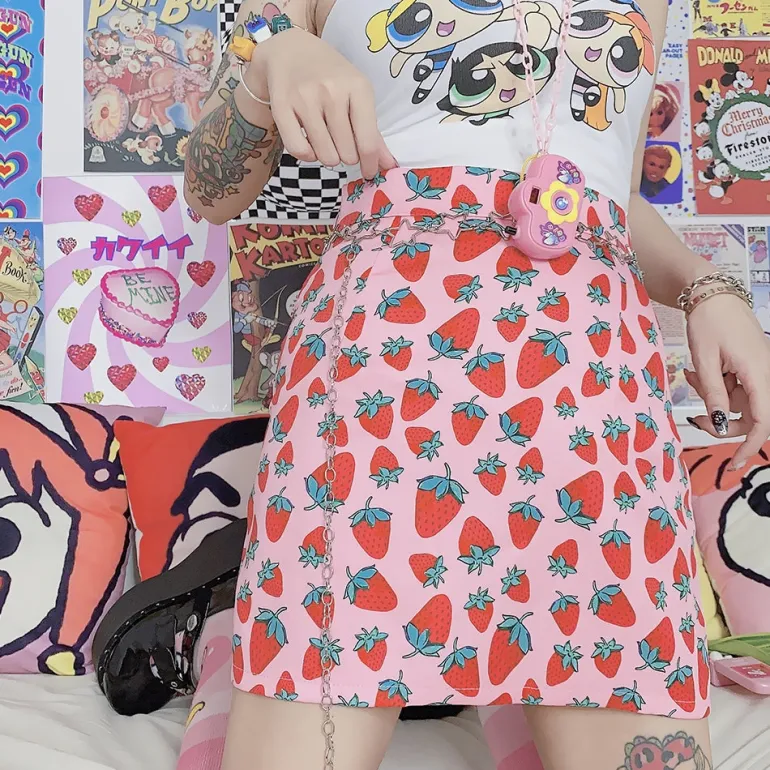 Strawbaby Skirt