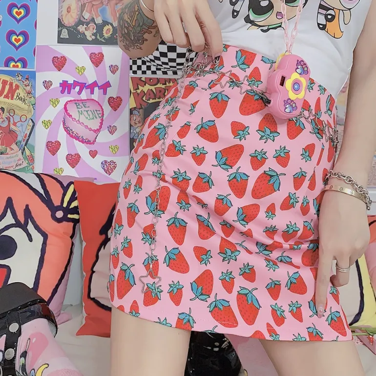 Strawbaby Skirt