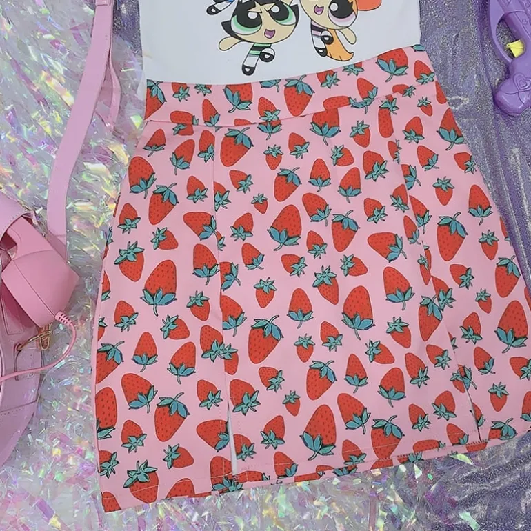 Strawbaby Skirt