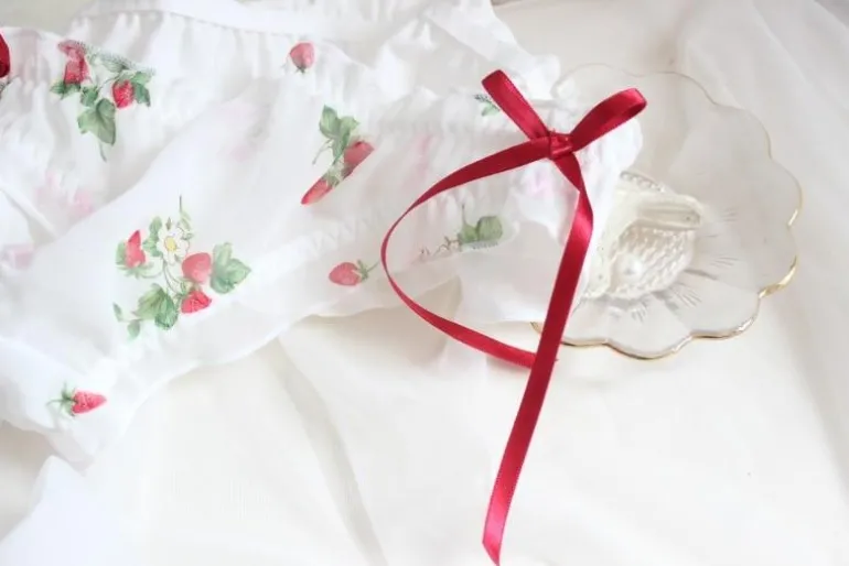 Strawberry Field Panties