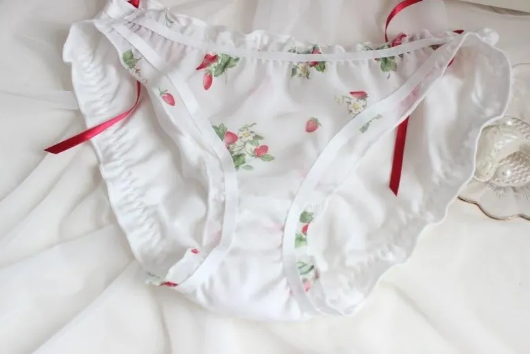 Strawberry Field Panties