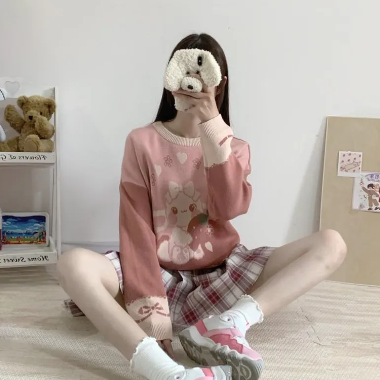 Strawbunny Knit Pullover