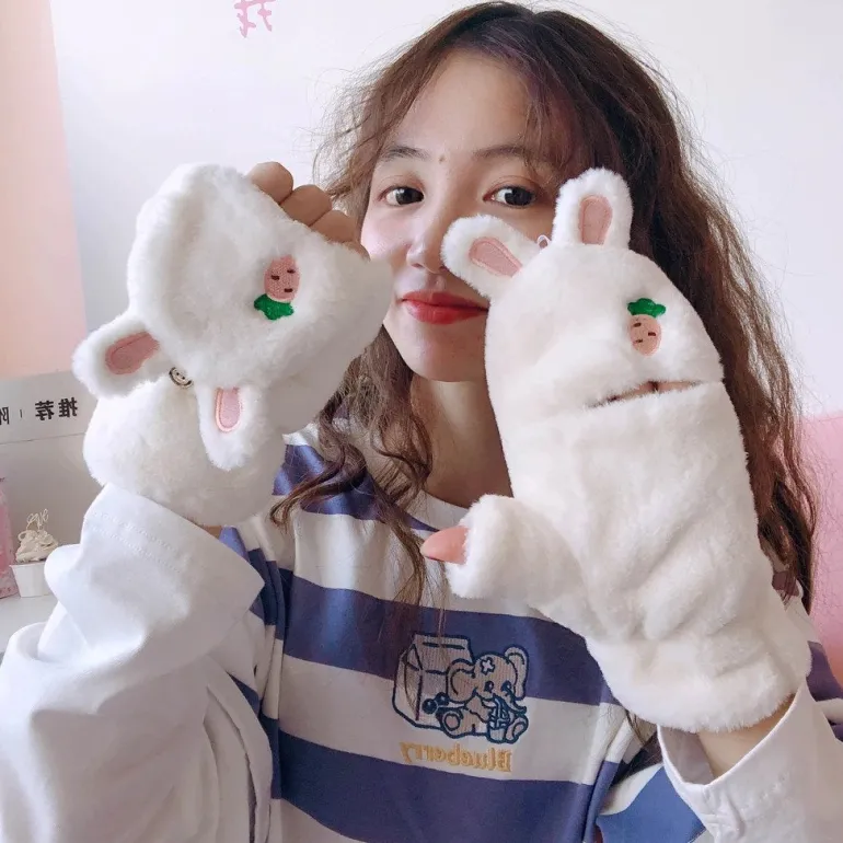 Strawbunny Plush Mittens