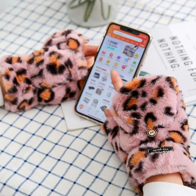 Strawbunny Plush Mittens