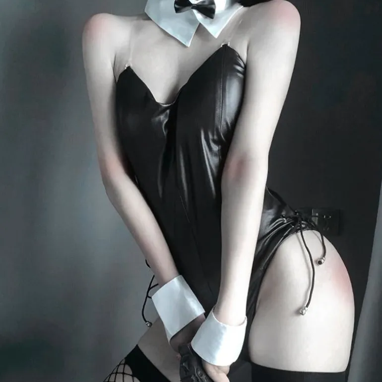 Suited Up Bunny Outfit (Mai Sakurajima)