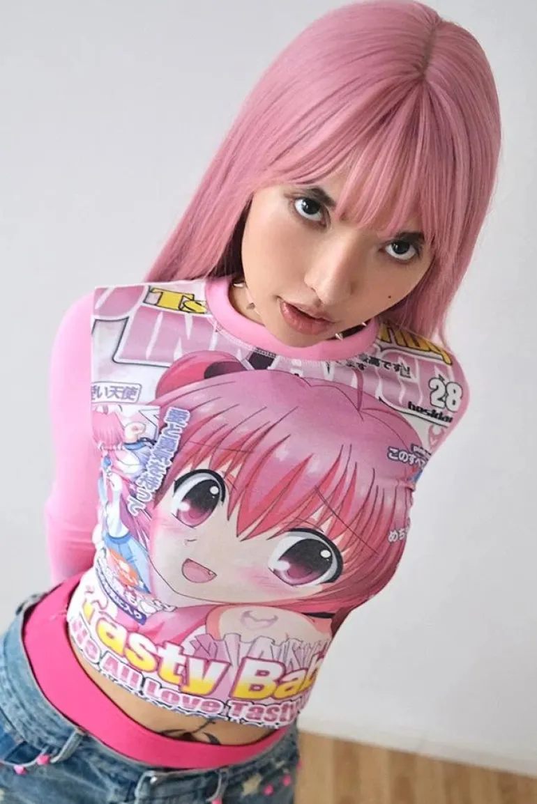 Tasty Babe Manga Long Sleeve Tee