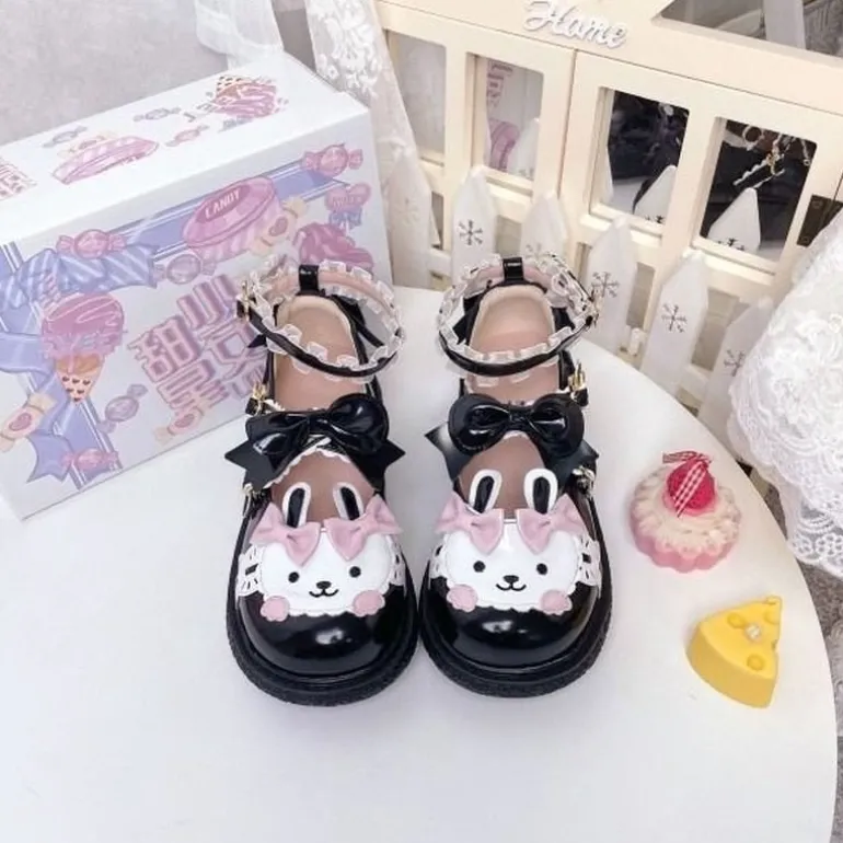 Tiny Bun Mary Janes