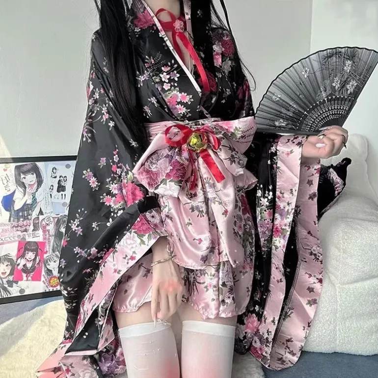 Traditional Japanese Pink & Black Kimono Dress