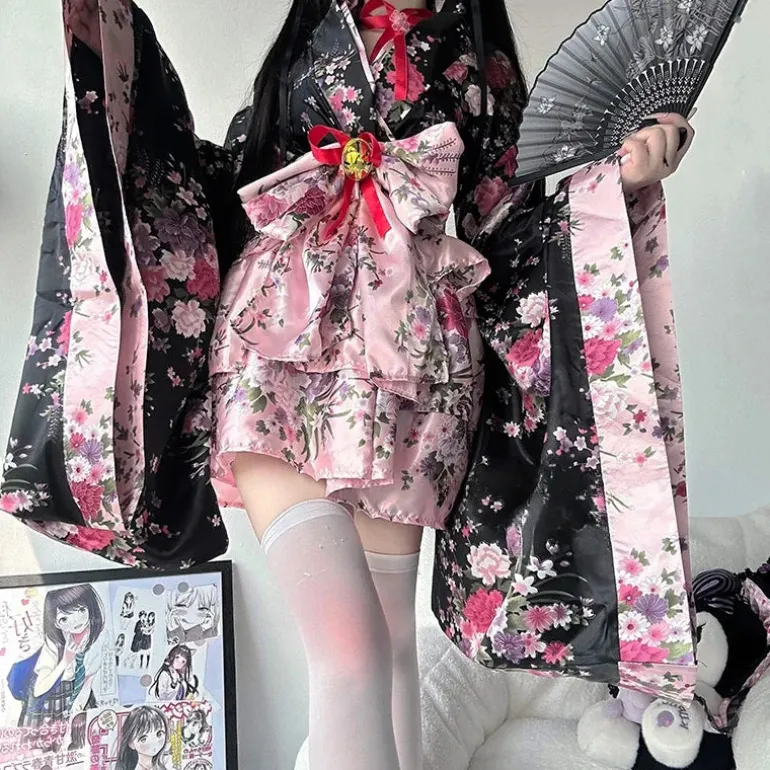 Traditional Japanese Pink & Black Kimono Dress