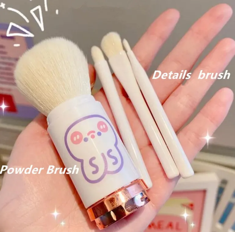 Travel Makeup Brush Set (4 in 1)