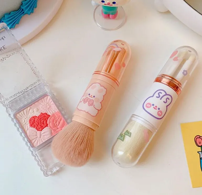 Travel Makeup Brush Set (4 in 1)