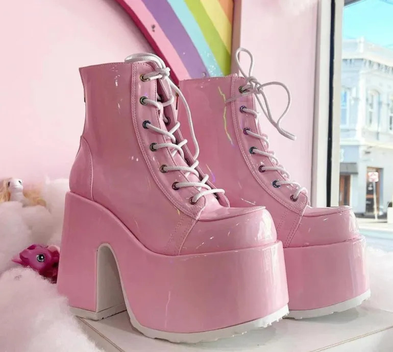 Ultra Baddie Booties