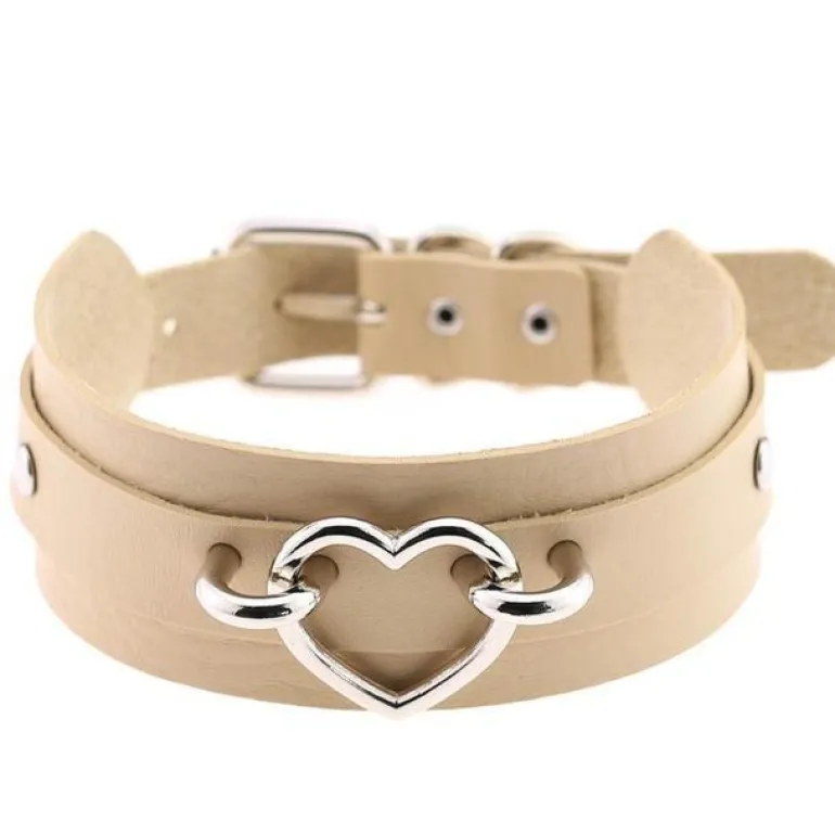 Vegan Heart Collar