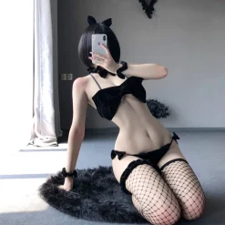 Velvet Present Holiday Set
