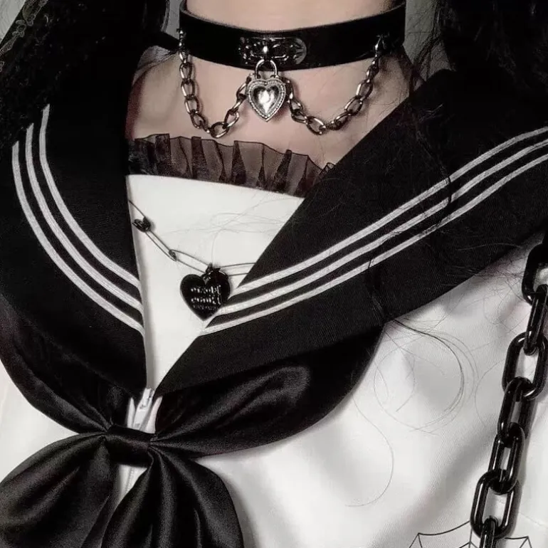 Victorian Locket Choker