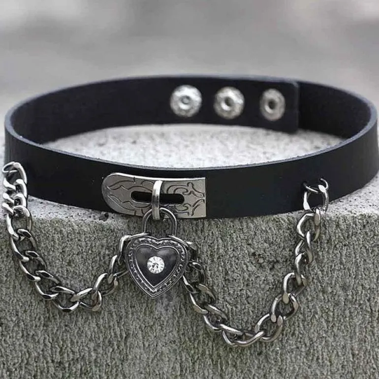 Victorian Locket Choker