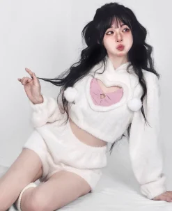 White Fuzzy Valentine Set